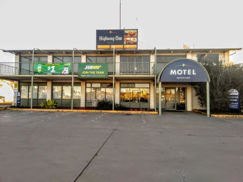 Highway One Motel - Accommodation Melbourne 14