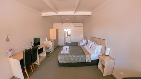 Highway One Motel - Accommodation Melbourne 3