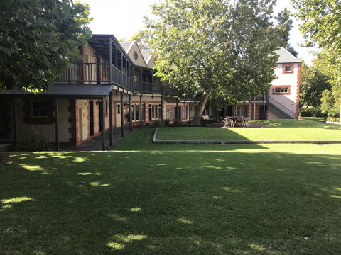 St Francis Winery - Accommodation Melbourne 0