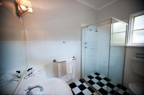 St Francis Winery - Accommodation Melbourne 3