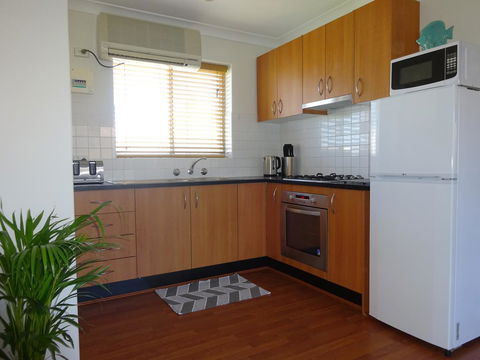 Aurora Holiday Apartment @West Beach - Accommodation Melbourne 19