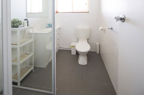 Aurora Holiday Apartment @West Beach - Accommodation Melbourne 22