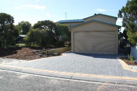 LAS ARENAS - The Sands - BEACH HOUSE - Accommodation Melbourne 0