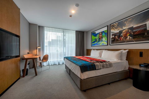 The Adnate Perth - Art Series - Accommodation Melbourne 11