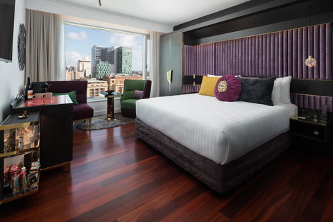 QT Perth - Accommodation Melbourne 1