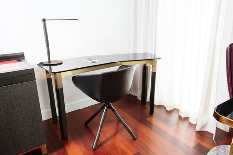 QT Perth - Accommodation Melbourne 2