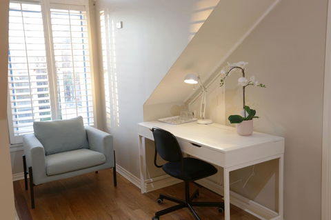 Stunning Terrace In Centennial Park - Accommodation Melbourne 15
