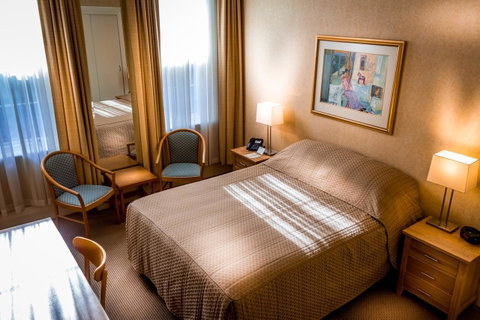 European Hotel - Accommodation Melbourne 3