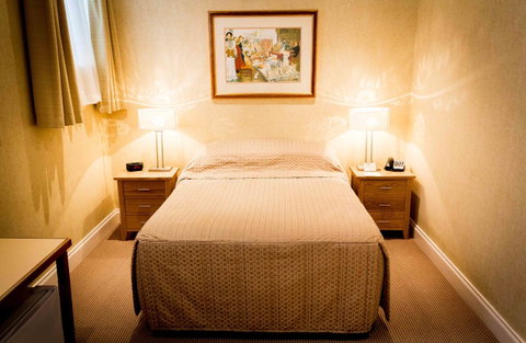 European Hotel - Accommodation Melbourne 35
