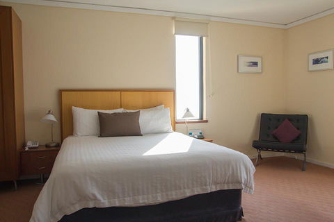 Ocean Beach Hotel - Accommodation Melbourne 1