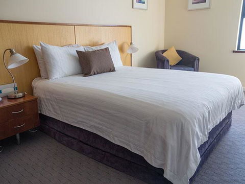 Ocean Beach Hotel - Accommodation Melbourne 0