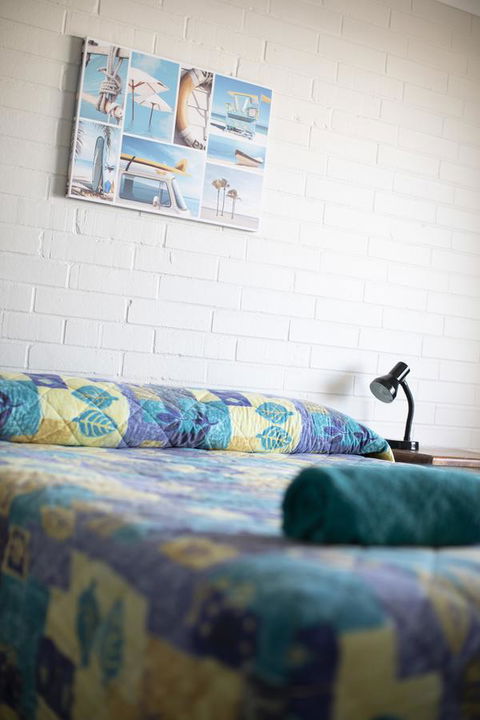 Shark Bay Seafront Apartments - Accommodation Melbourne 40