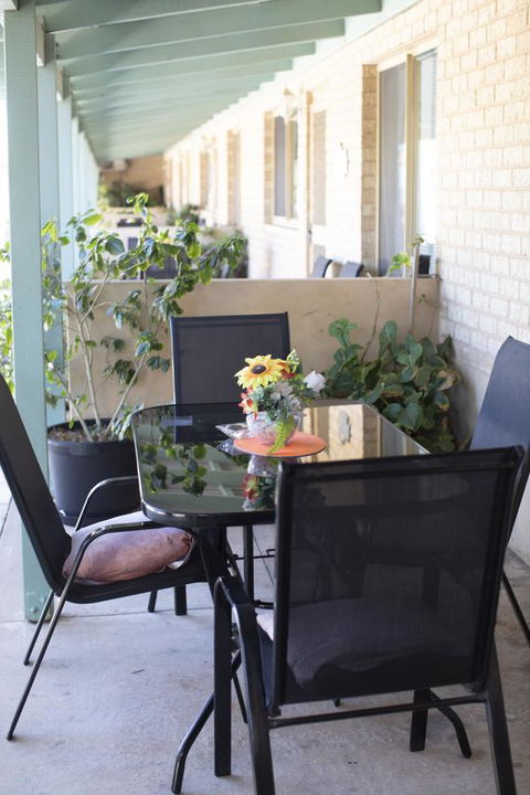 Shark Bay Seafront Apartments - Accommodation Melbourne 2