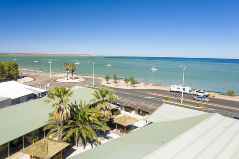 Shark Bay Seafront Apartments - Accommodation Melbourne 26