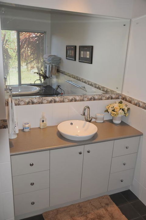 Glenelg On King Bed & Breakfast - Accommodation Melbourne 25