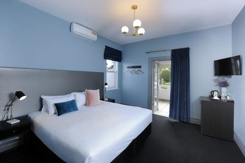 The Stirling Arms Hotel - Accommodation Melbourne 5