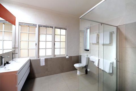 The Stirling Arms Hotel - Accommodation Melbourne 29