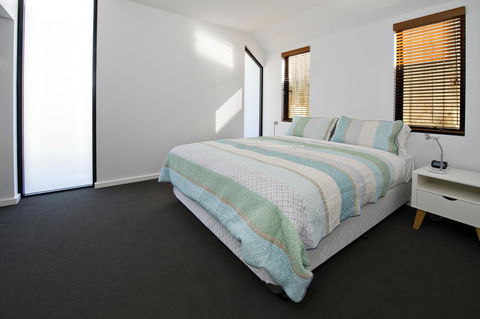 Margaret River Bungalow-1-street - Pet Friendly - Accommodation Melbourne 7