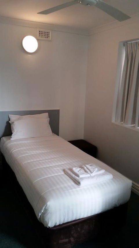 Akara Hotel - Accommodation Melbourne 6