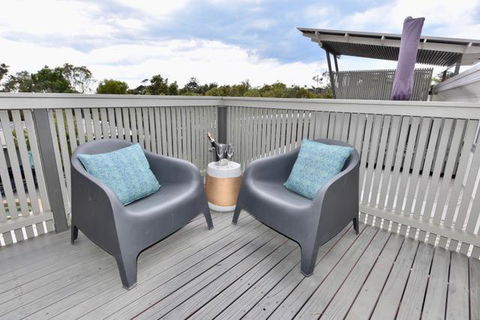 East On Byron - Accommodation Melbourne 3
