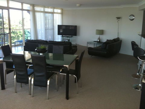 Northpoint Apartments - Accommodation Melbourne 26