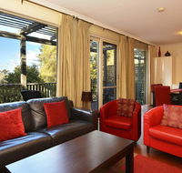 Villa Cypress located within Cypress Lakes - Accommodation Melbourne
