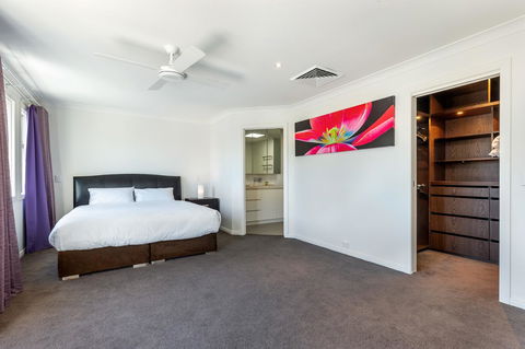 Kensington Self-Contained Modern House (89BROM) - Accommodation Melbourne 14