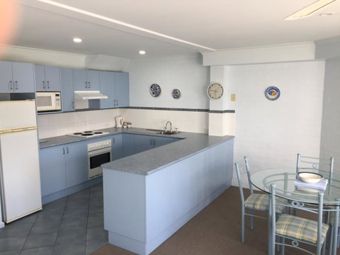Breakers Apartments - Accommodation Melbourne 8