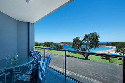 On The Beach Getaway - Accommodation Melbourne 0