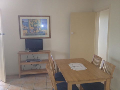 Oxley Cove Holiday Apartment - Accommodation Melbourne 9