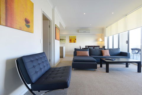 Macquarie Waters Boutique Apartment Hotel - Accommodation Melbourne 11