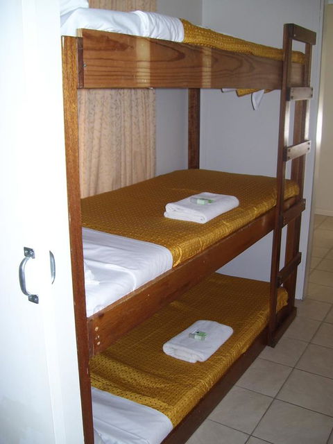 Glenwood Tourist Park & Motel - Melbourne 4u 15