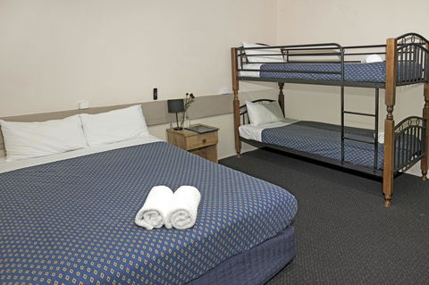 Banjo Paterson Inn - Accommodation Melbourne 11