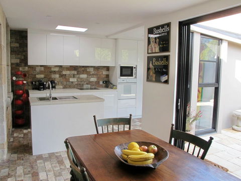 Apple Tree Cottage - Accommodation Melbourne 4