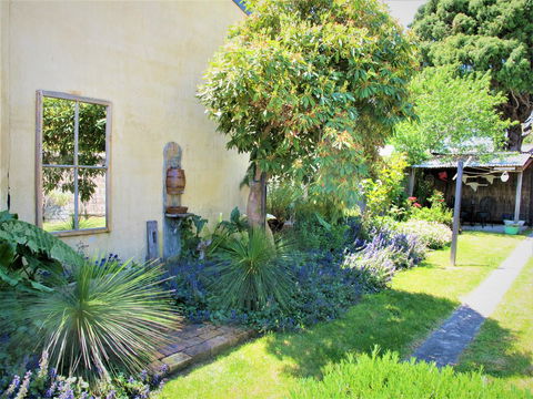Apple Tree Cottage - Accommodation Melbourne 23