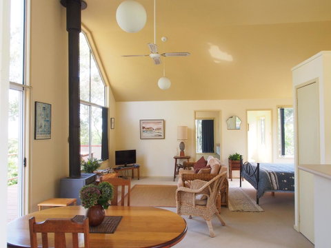 Bundle Hill Cottages - Accommodation Melbourne 6