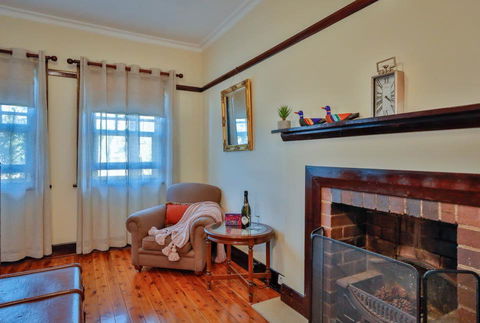 Jenkins Street Guesthouse - Accommodation Melbourne 12