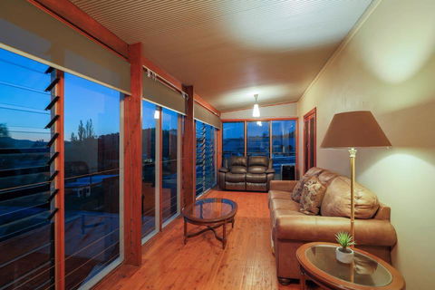 Jenkins Street Guesthouse - Accommodation Melbourne 9