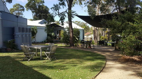Huskisson Holiday Motel Cabins - Accommodation Melbourne 35
