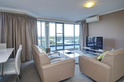 Sails Apartments - Accommodation Melbourne 0