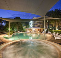 Ramada Resort by Wyndham Flynns Beach - Accommodation Melbourne