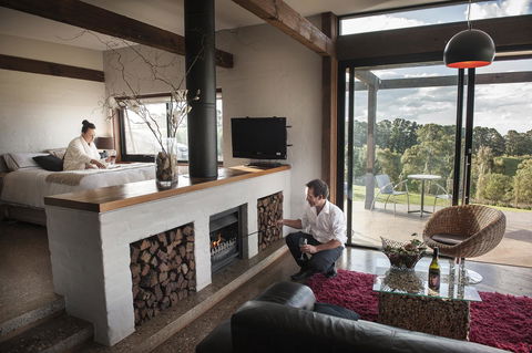 Borrodell Vineyard - Melbourne 4u 5