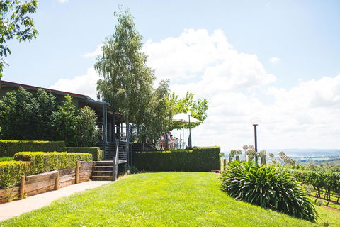 Borrodell Vineyard - Melbourne 4u 13