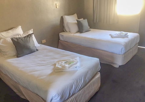 Commercial Hotel Motel Lithgow - Melbourne 4u 29