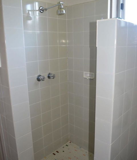 Commercial Hotel Motel Lithgow - Melbourne 4u 23