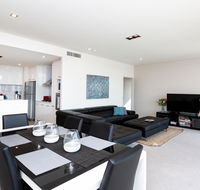 Brand New Executive Apartment - Accommodation Melbourne