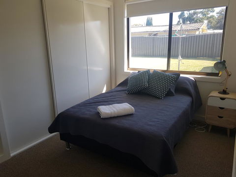 Golden Hill Cottage - Accommodation Melbourne 11