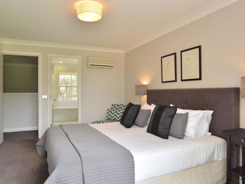 Villa 3br Margarita Villa Located Within Cypress Lakes Resort - Accommodation Melbourne 1