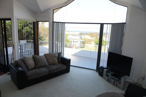 The Boat House - Accommodation Melbourne 6