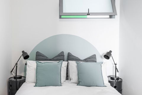 Large Light Luxe 3BDR 2BA Free Parking - Walk To Sydney Uni And RPA - Accommodation Melbourne 10